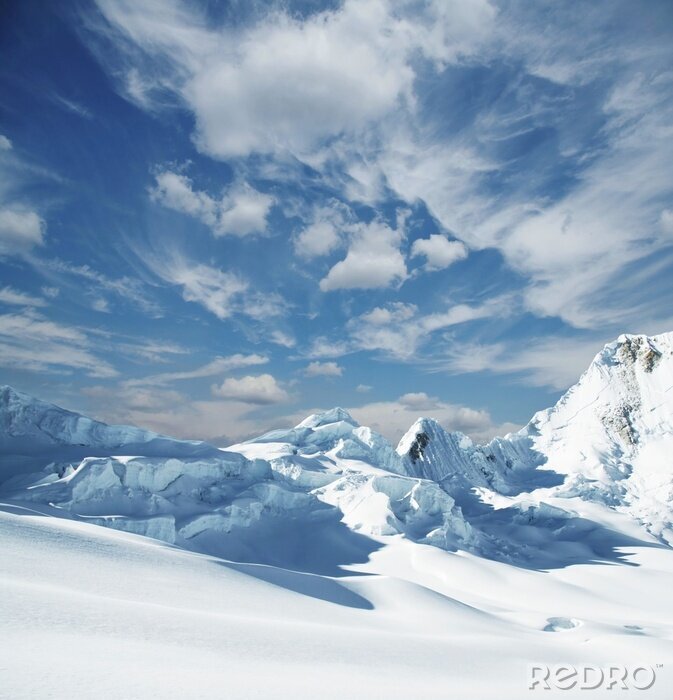 Tableau  Paysage de montagne bleu et enneigé