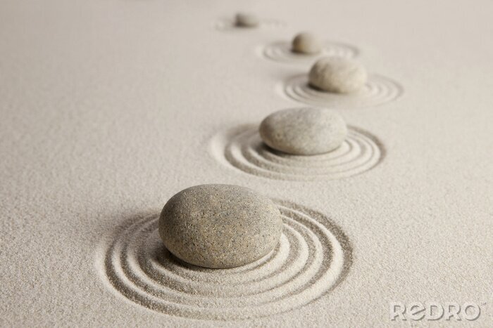 Tableau  Pierres posées sur des cercles dans le sable