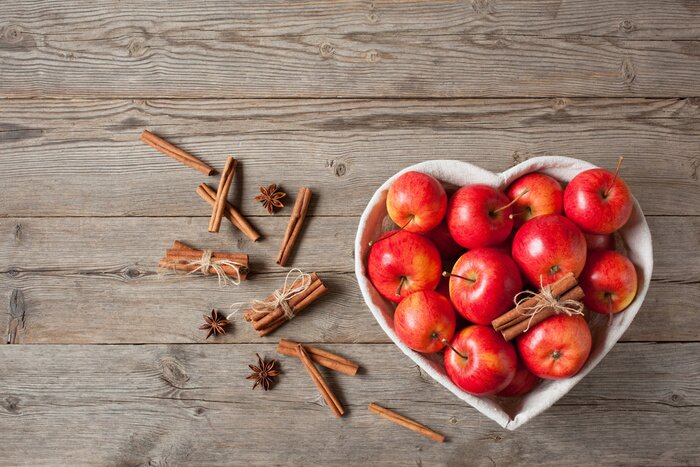 Tableau  Pommes, cannelle, table