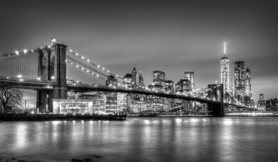 Pont de Brooklyn au crépuscule, New York City.