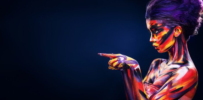 Tableau  Portrait de la belle fille brillante avec maquillage coloré et bodyart