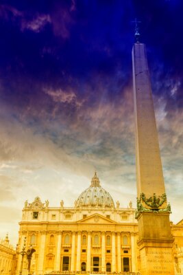 Tableau  Sites touristiques du Vatican et de Rome
