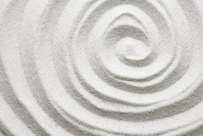Spirale sur du sable blanc