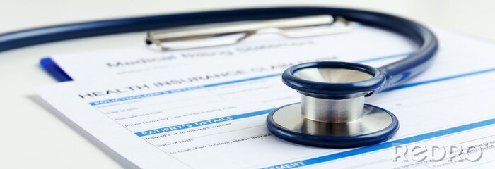 Tableau  Stéthoscope sur formulaire d'assurance maladie