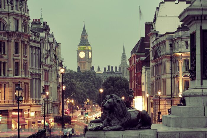 Tableau  Street view of Trafalgar Square
