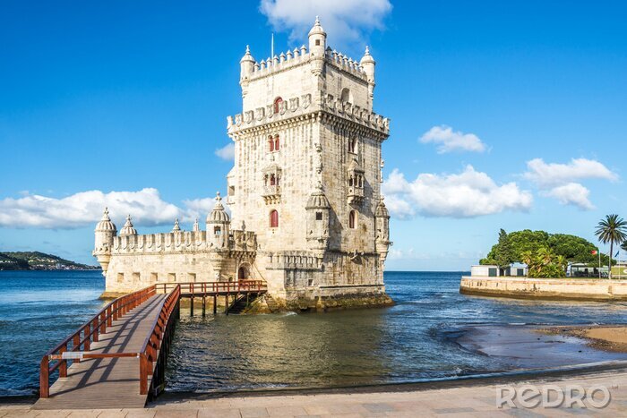Tableau  Tour de Belém sur la rive à Lisbonne
