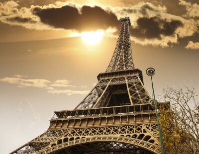 Tableau  Tour Eiffel gros plan