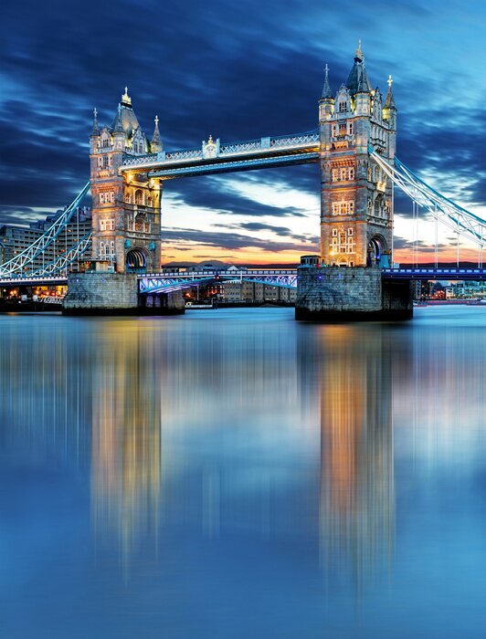 Tableau  Tower Bridge in London, UK, by night