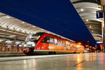 Train moderne station en Allemagne