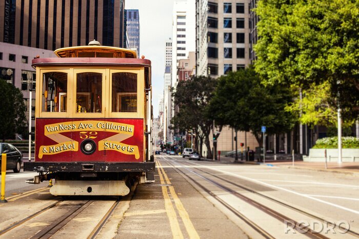 Tableau  Tramway dans une rue à San Francisco