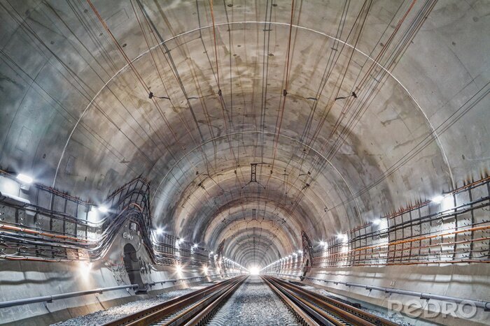 Tableau  Tunnel en béton métro