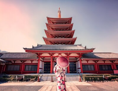Tableau  Une femme devant un temple à Tokyo