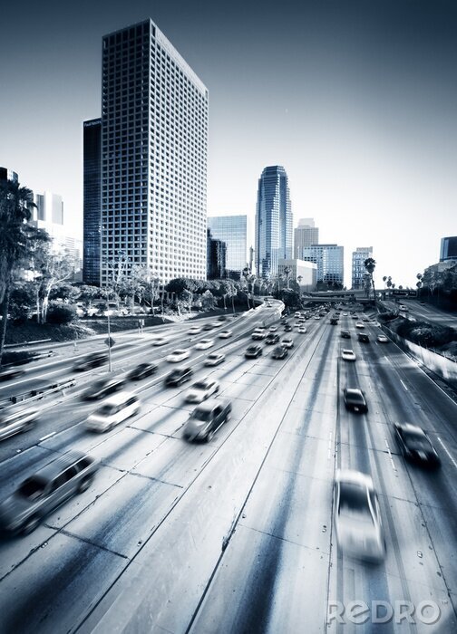 Tableau  Une large autoroute à Los Angeles