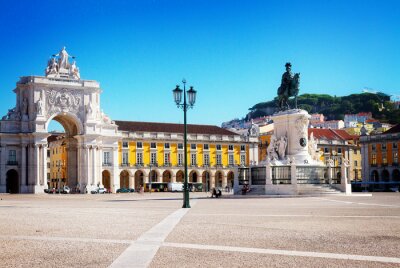 Tableau  Une place à Lisbonne par une belle journée
