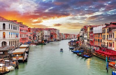Venise sous le soleil couchant