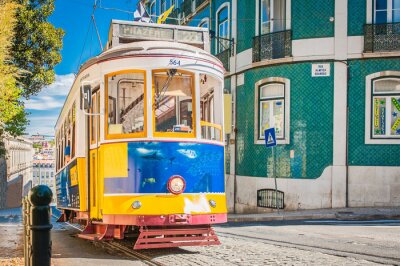 Tableau  Ville et tram de Lisbonne