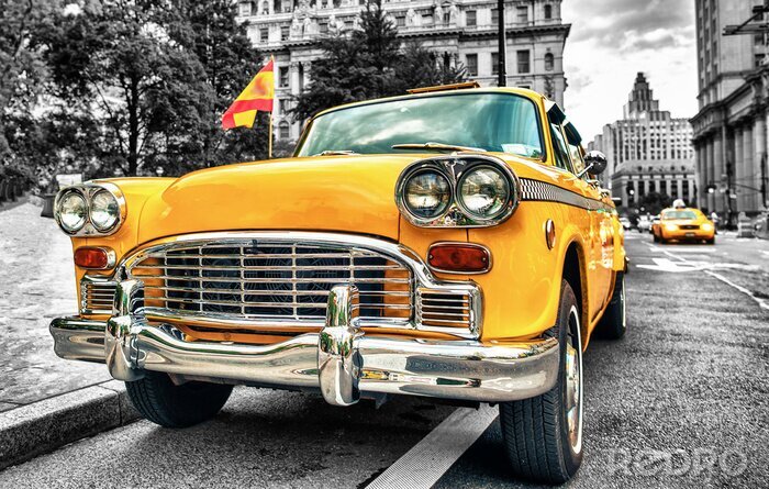 Tableau  Vintage Yellow Cab in Lower Manhattan - New York City
