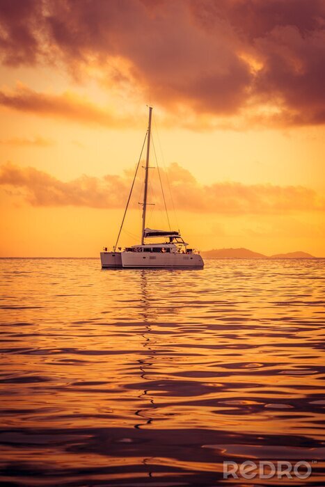 Tableau  Voilier fond jaune