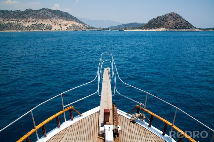 Tableau  Vue sur la mer depuis le bateau à l'arc