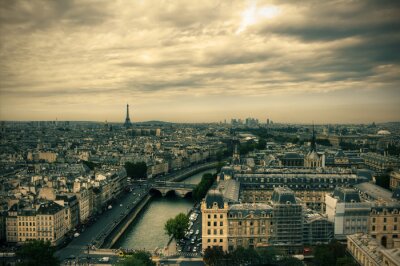 Vue sur Paris skyline de Notre Dame de Paris