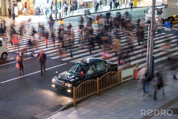 Tableau  Taxi waiting for passenger at night in Tokyo　夜の東京 客待ちのタクシー