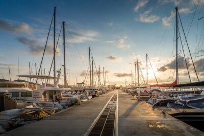 Tableau  Yacht Marina lever du soleil